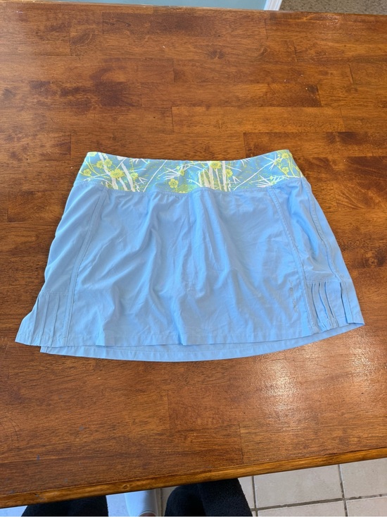 Brooks Pants - Brooks Women’s Running Skort Light Blue w/ Green Floral Waistband Pleated size L